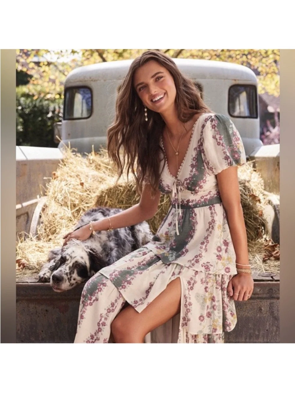 Floral Tiered V Neck Midi Dress - Picture 2 of 3